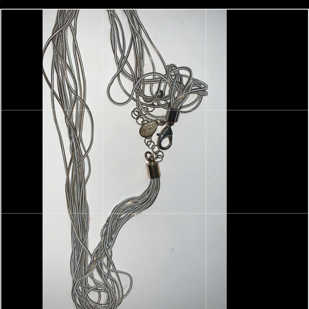 Choker - Picture 3 of 3